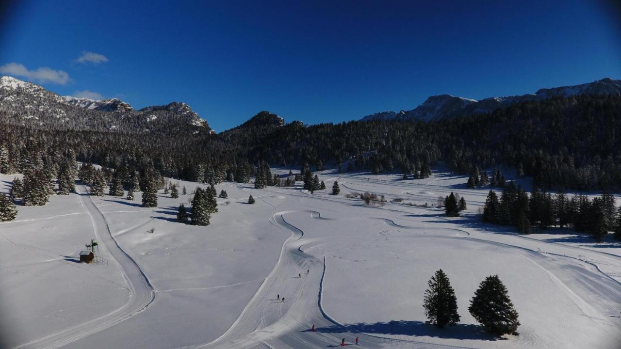 La Grive Famille & Montagne Studios 4Pers By Alpvision Residences Chamrousse Buitenkant foto